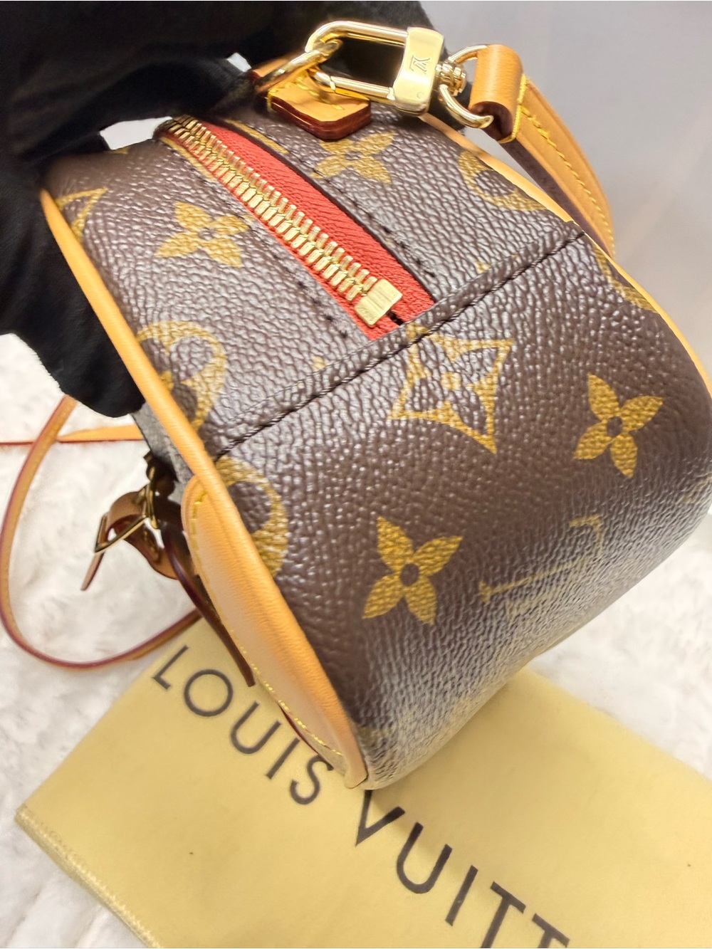 LOUIS VUITTON-Deauville Mini w/ Detachable Strap Monogram Canvas-Microchip EO:16 - Picture 7 of 16